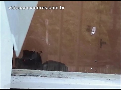 ❤️ Homem excitado assistindo sua namorada com outro cara, gravando um vídeo sem perturbar o casal ❤ Porno de qualidade em nós ﹏